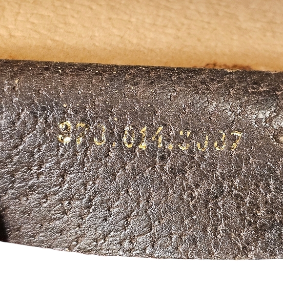 VINTAGE GUCCI CLUTCH - Picture 10 of 12